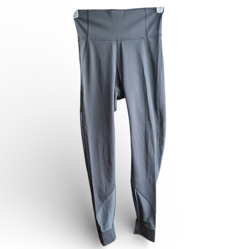 Lululemon black mesh leggings size 8